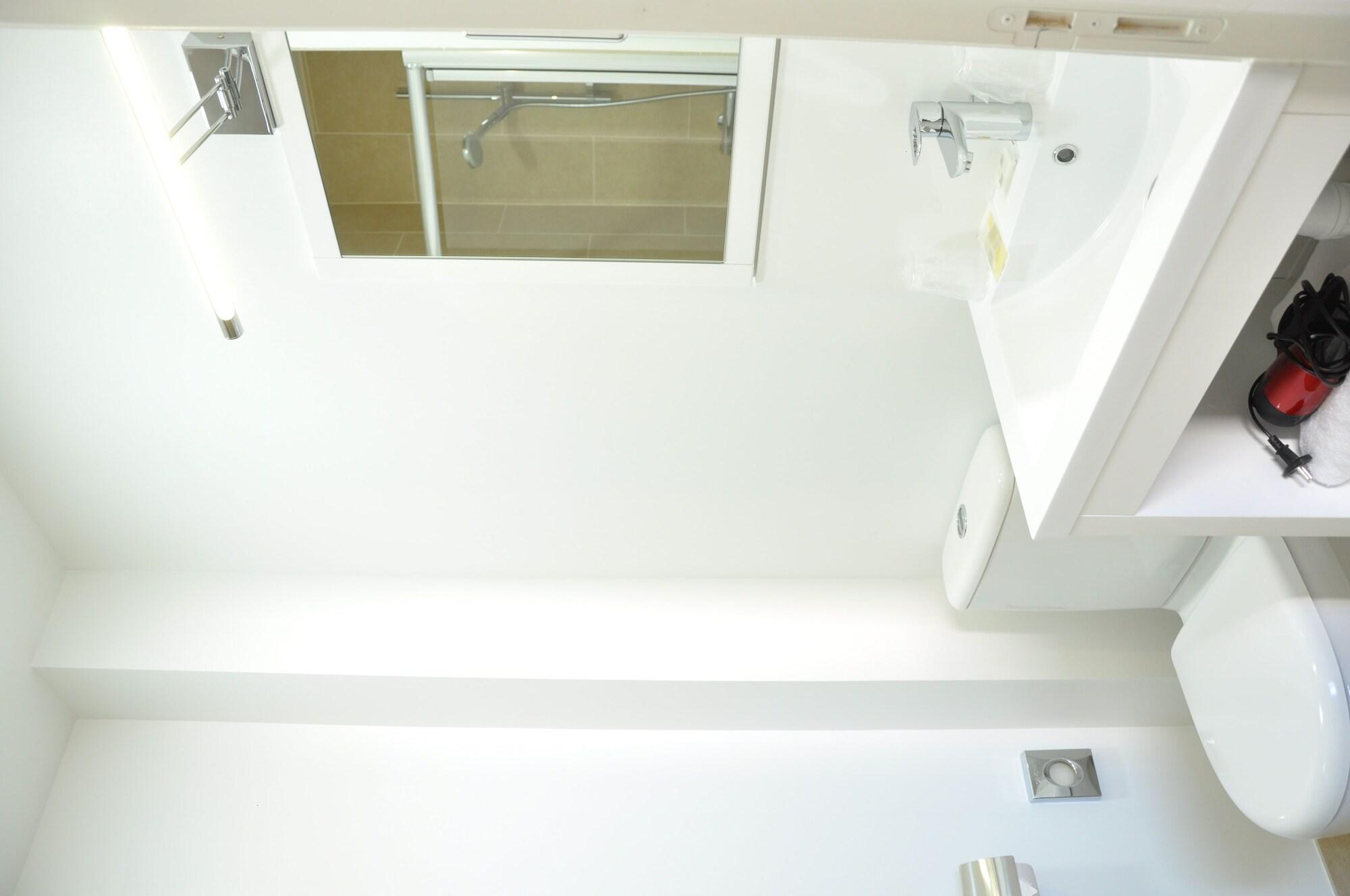 Hotel Foch Nancy Gare Bagian luar foto