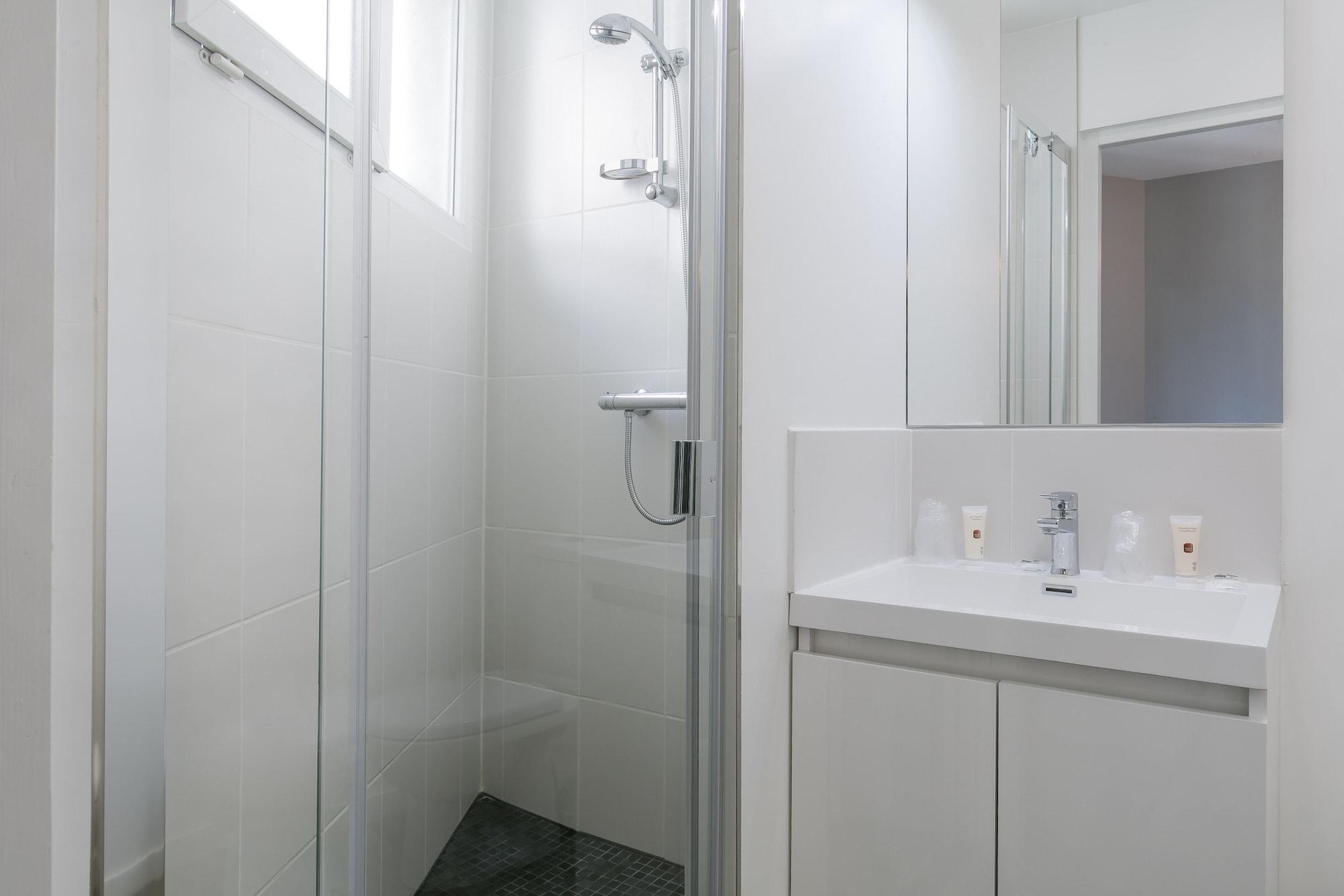 Hotel Foch Nancy Gare Bagian luar foto