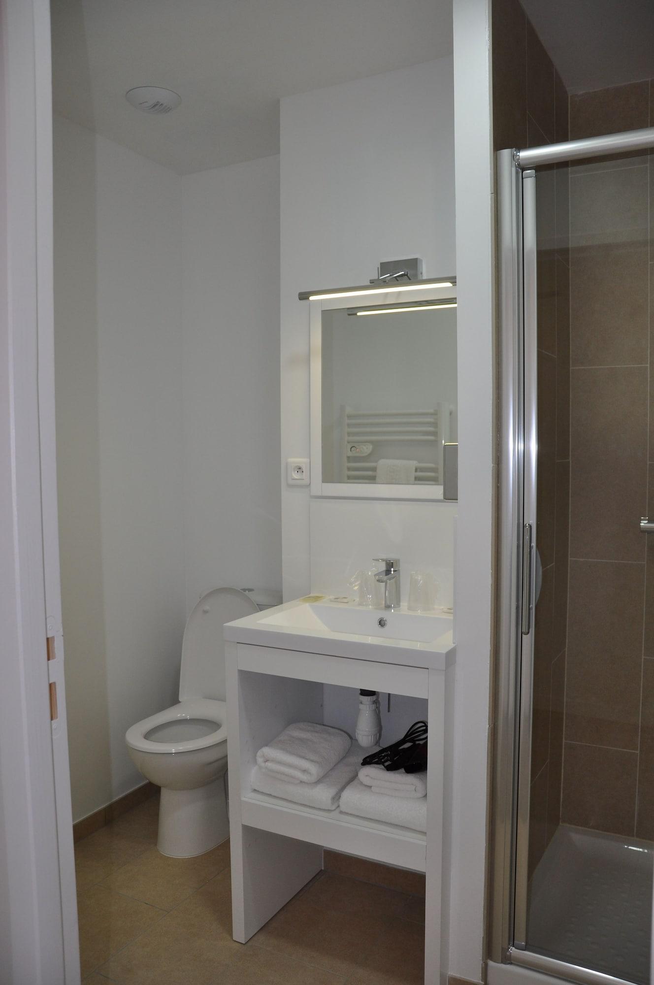 Hotel Foch Nancy Gare Bagian luar foto