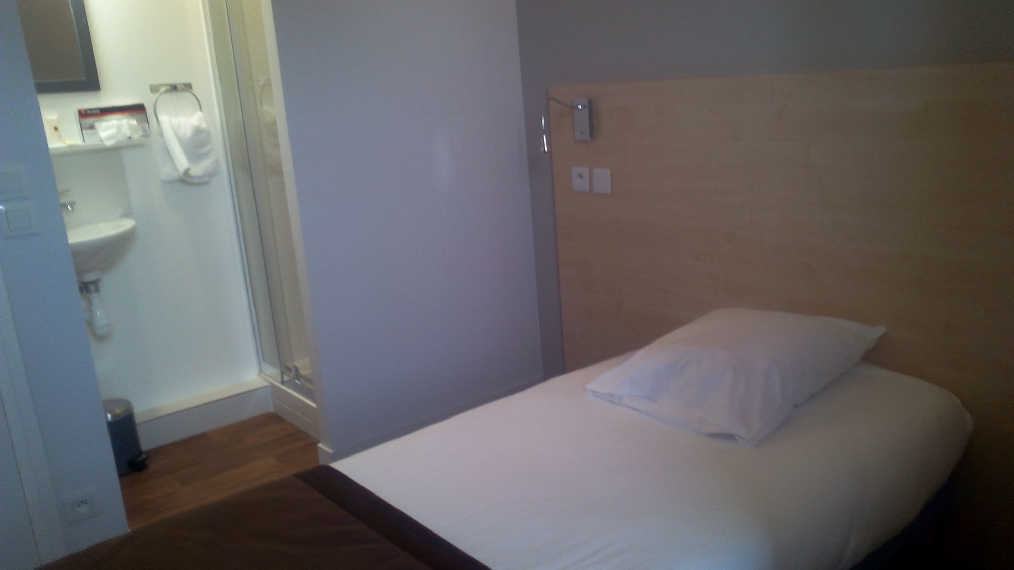 Hotel Foch Nancy Gare Bagian luar foto