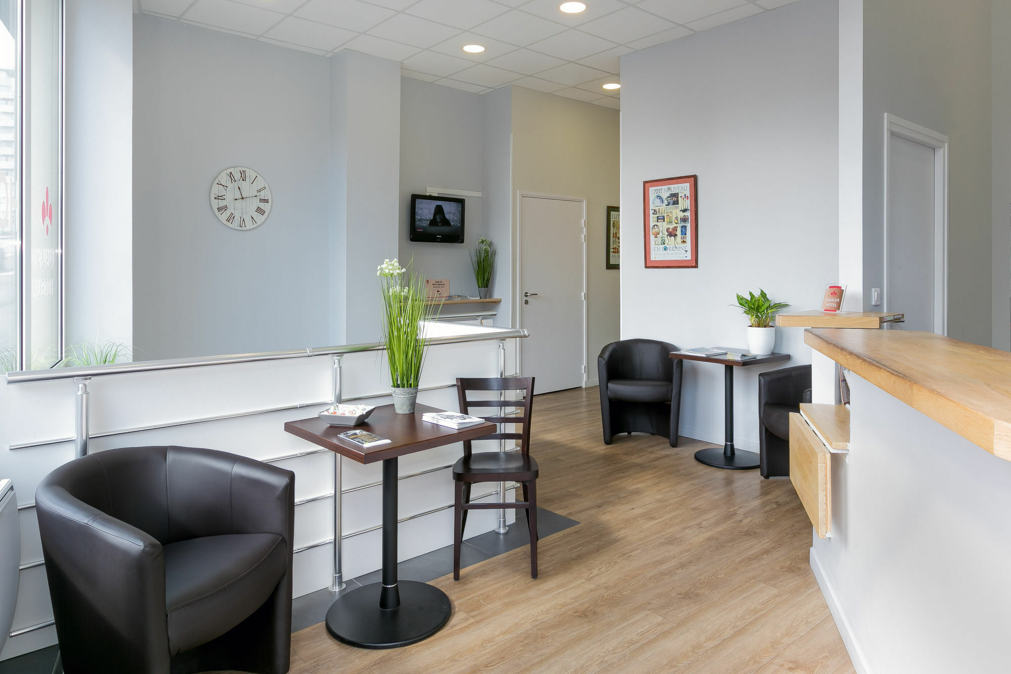 Hotel Foch Nancy Gare Bagian luar foto